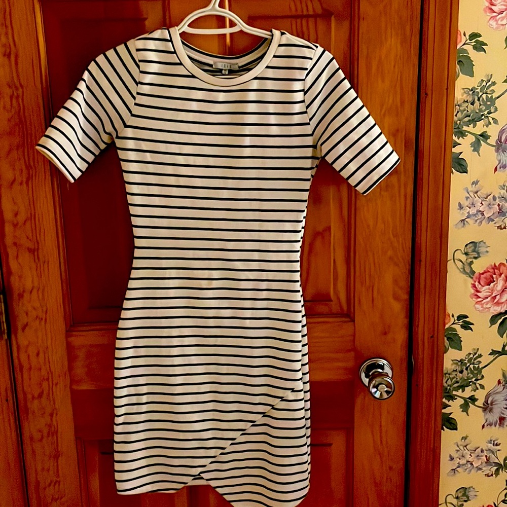 IRIS Dress size S